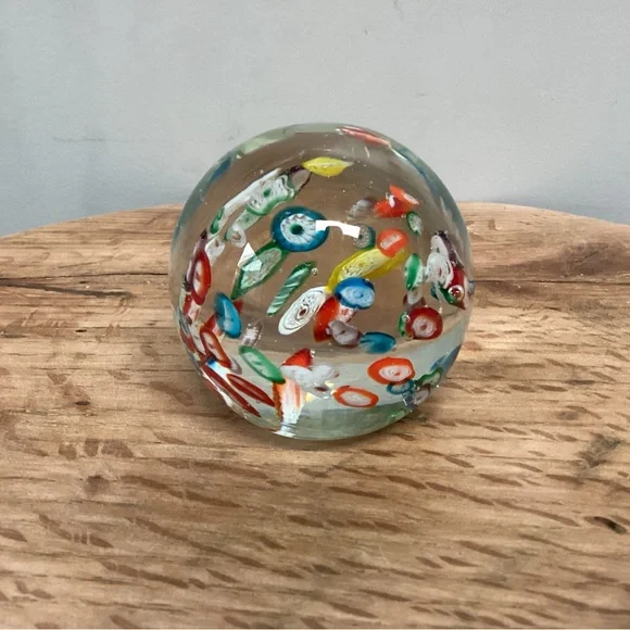 Vintage Millefiori Style Glass Art Paperweight - Excellent Gently Used Condition - Picture 6 of 15